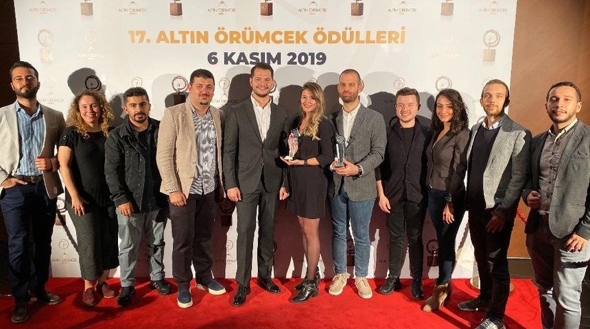 obilet.com, Altın &Ouml;r&uuml;mcek&rsquo;ten &ouml;d&uuml;llerle d&ouml;nd&uuml;
