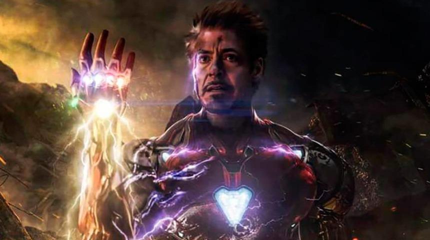 Robert Downey Jr., Iron Man olarak dönüyor