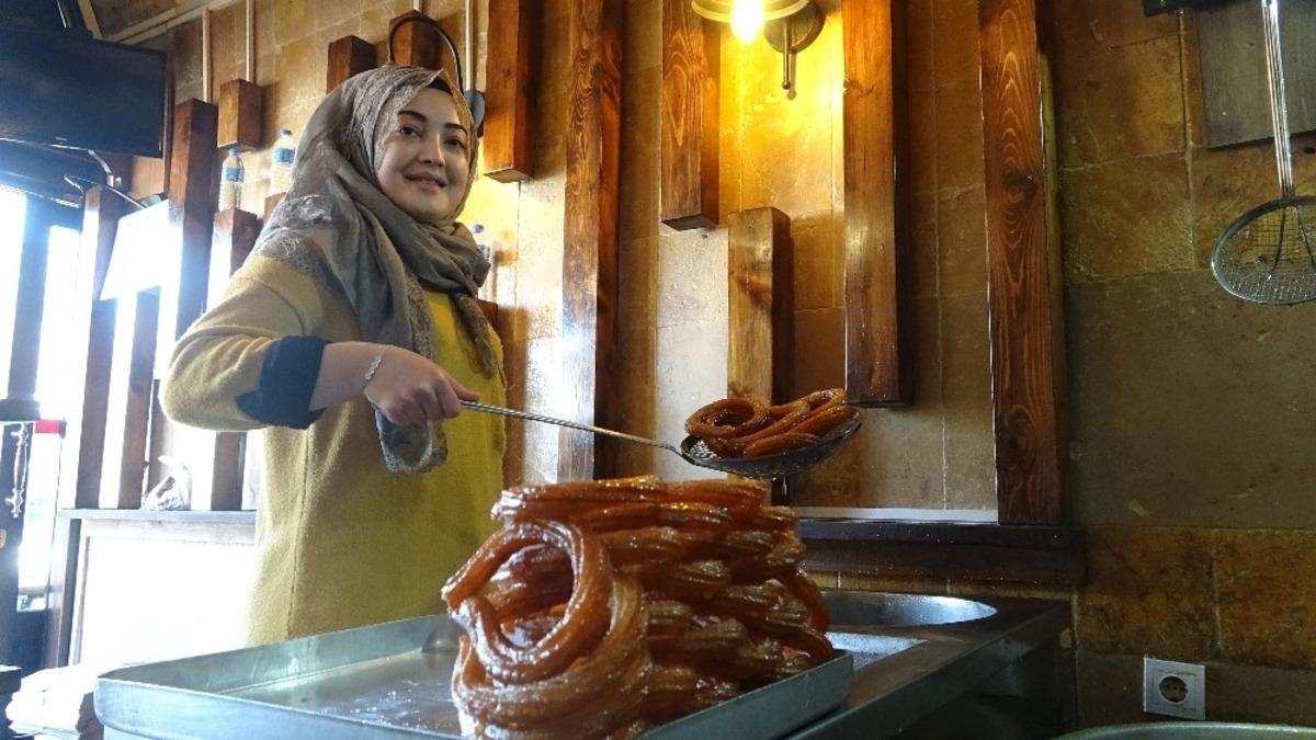 &Uuml;ş&uuml;yen Tokatlılar halka tatlısı ile ısınıyor