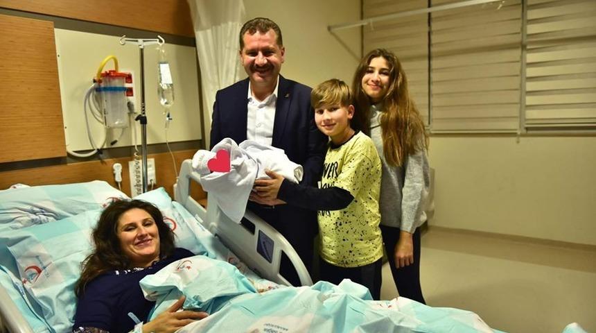 Başkan Y&uuml;cel Yılmaz baba oldu