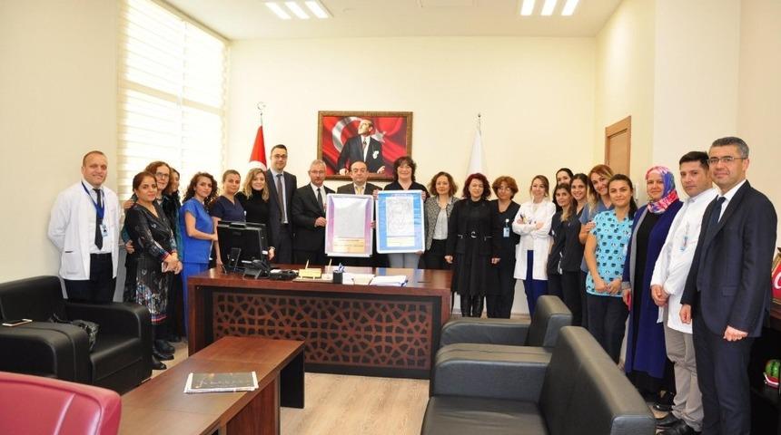 Manisa Şehir Hastanesine iki unvan birden