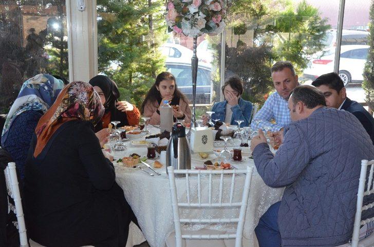 Çocuk Evlerinde kalan çocuklar etkinlikte buluştu G4