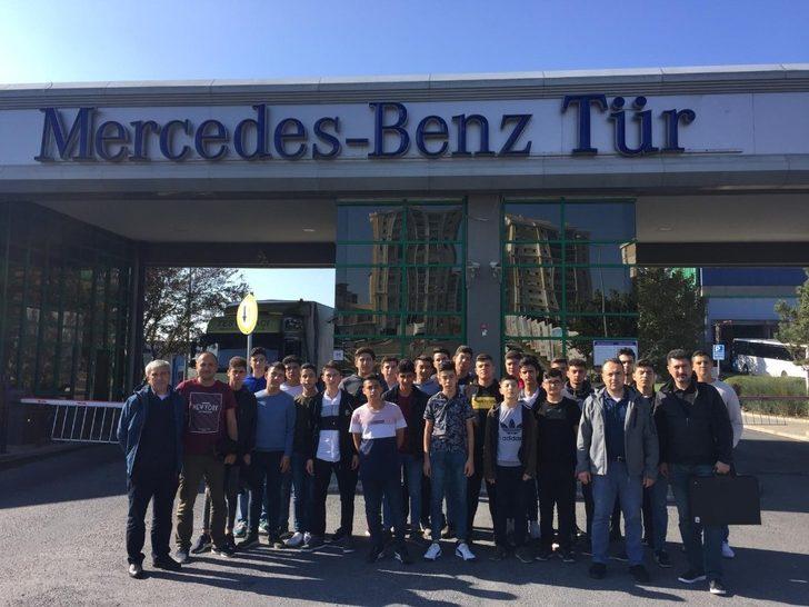 Meslek alanlarını yerinde incelediler G1