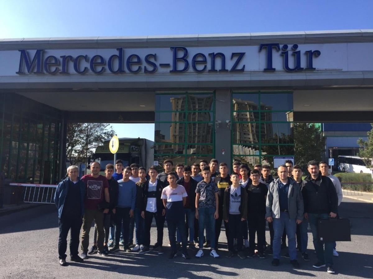 Meslek alanlarını yerinde incelediler