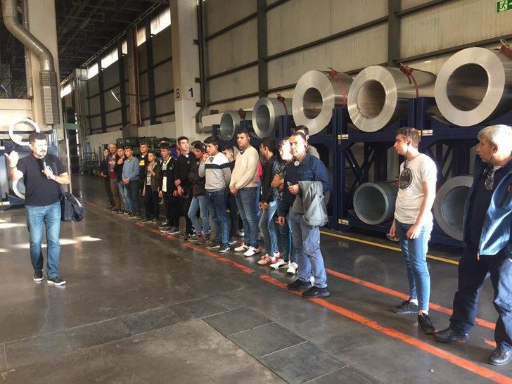 Meslek alanlarını yerinde incelediler G5