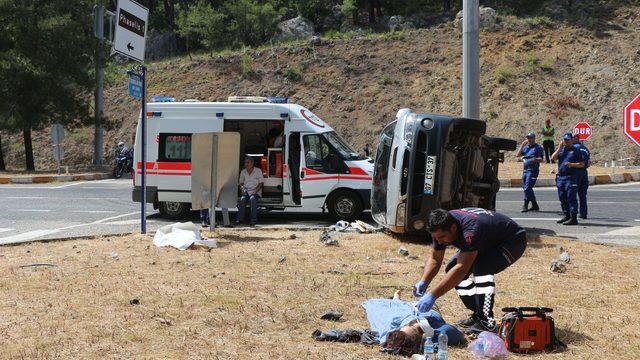 4 Korelinin öldüğü kazada 'hatalı yol ve kavşak' iddiası