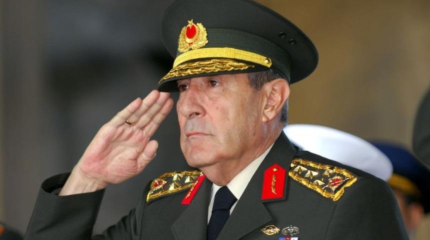 Yaşar B&uuml;y&uuml;kanıt: 'E-muhtıra', Dolmabah&ccedil;e g&ouml;r&uuml;şmesi ve Şemdinli olayıyla tartışılan eski genelkurmay başkanı