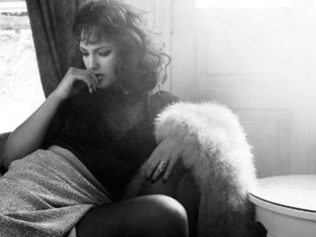 H&uuml;rrem'i hi&ccedil; b&ouml;yle g&ouml;rmediniz