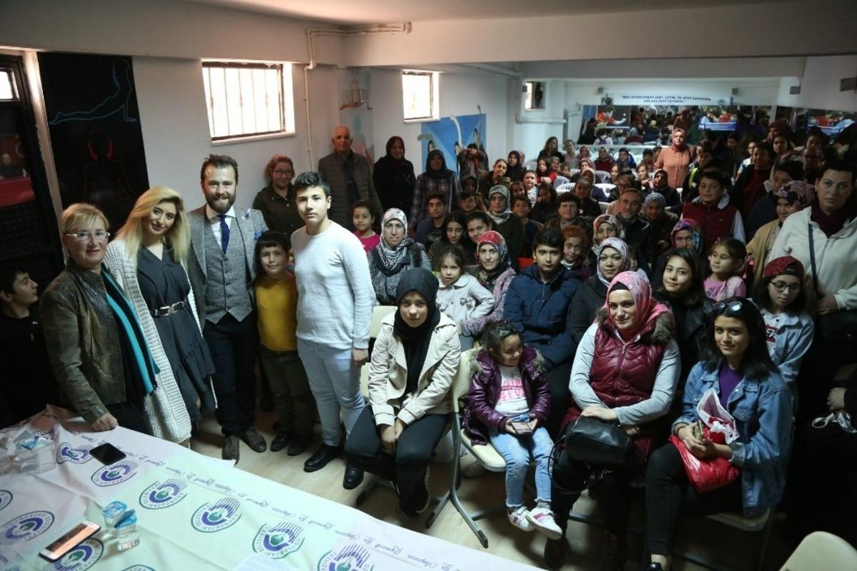 &Ccedil;ocuklara hakları anlatıldı