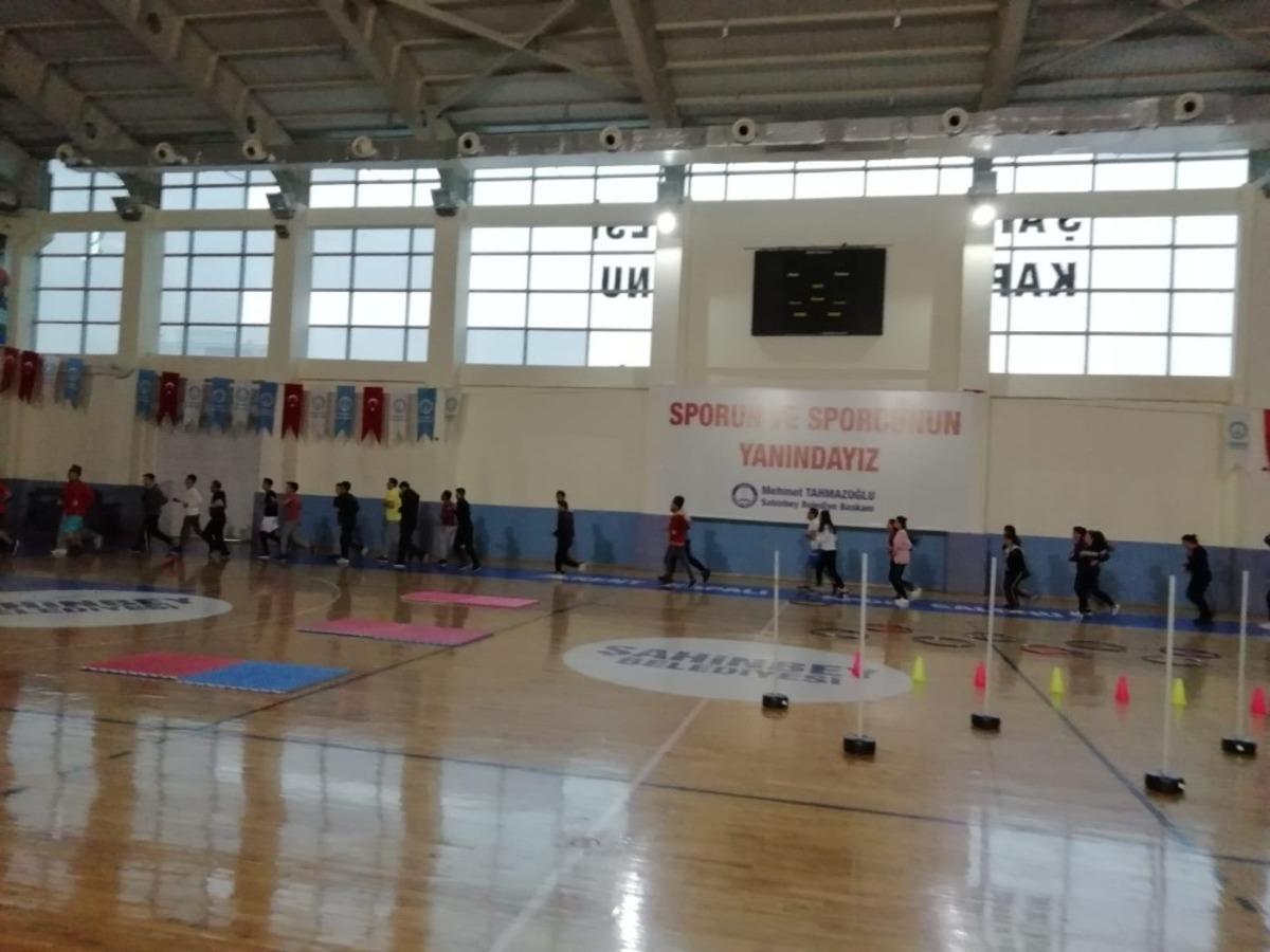 Şahinbey&rsquo;de gen&ccedil;ler Fiziki Yeterlilik Sınavlarına hazırlanıyor