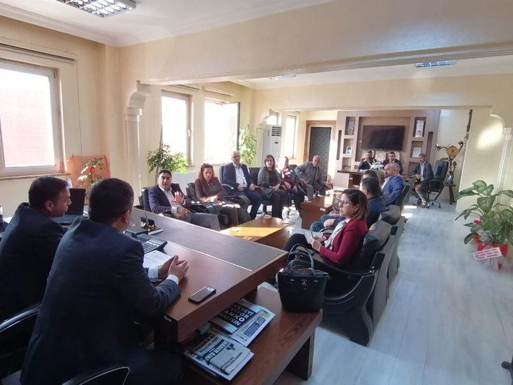 İYİ Parti’li Aksoy’dan Karkamış Belediyesine ziyaret G2