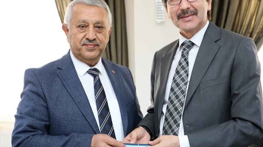 &Ouml;ğretmenler unutulmadı