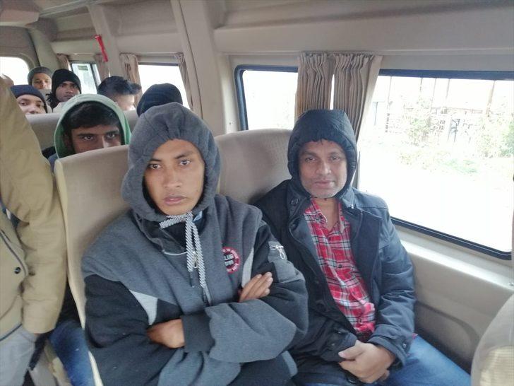 Tekirdağ'da 35 düzensiz göçmen yakalandı G4
