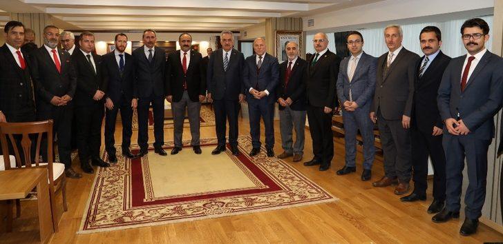 AK Parti Genel Başkan Yardımcısı Yazıcı’dan Büyükşehir’e ziyaret G4