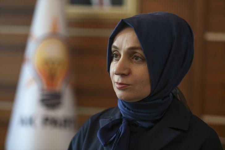 "CHP'li Özkoç, TBMM'deki bütün kadınlardan özür dilemeli" G1