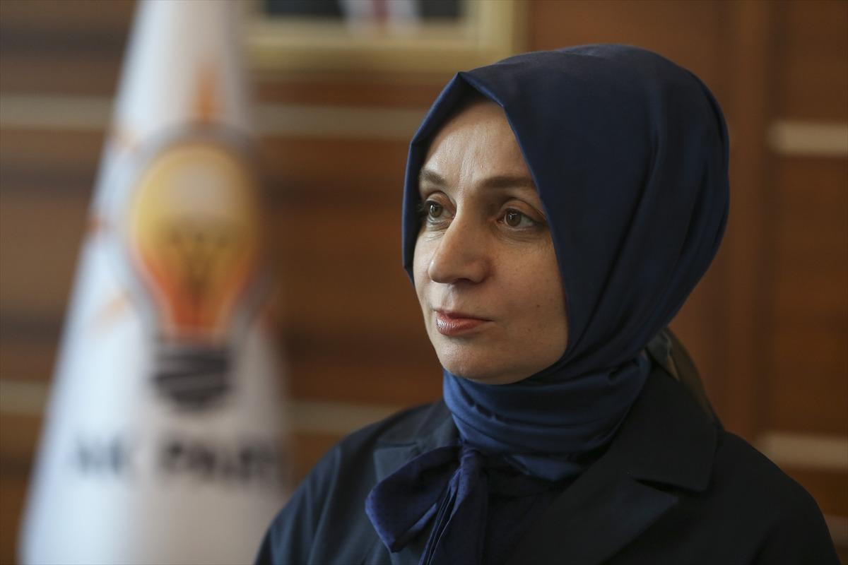 "CHP'li &Ouml;zko&ccedil;, TBMM'deki b&uuml;t&uuml;n kadınlardan &ouml;z&uuml;r dilemeli"