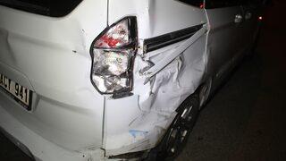 Adana'da otomobil ile motosiklet çapıştı: 2 yaralı