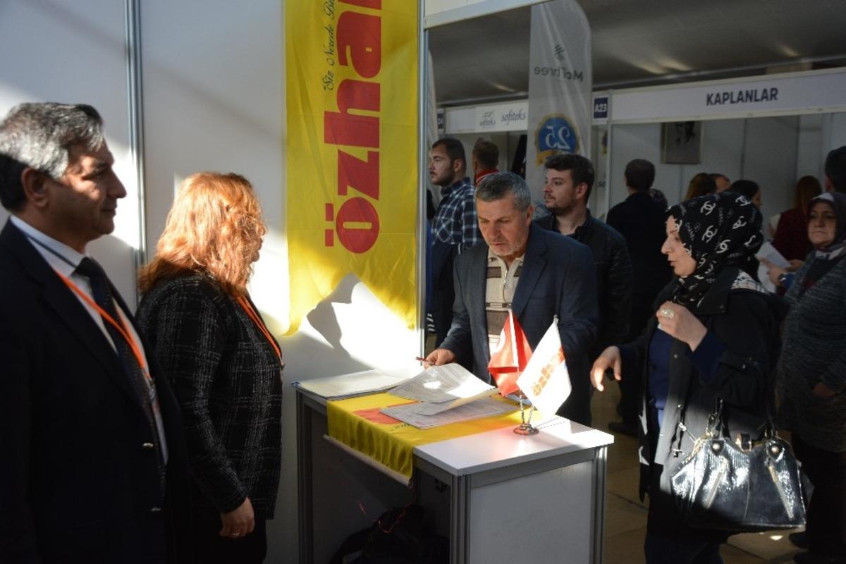 Bu standa başvuranların y&uuml;zde 10&rsquo;u işe alınıyor