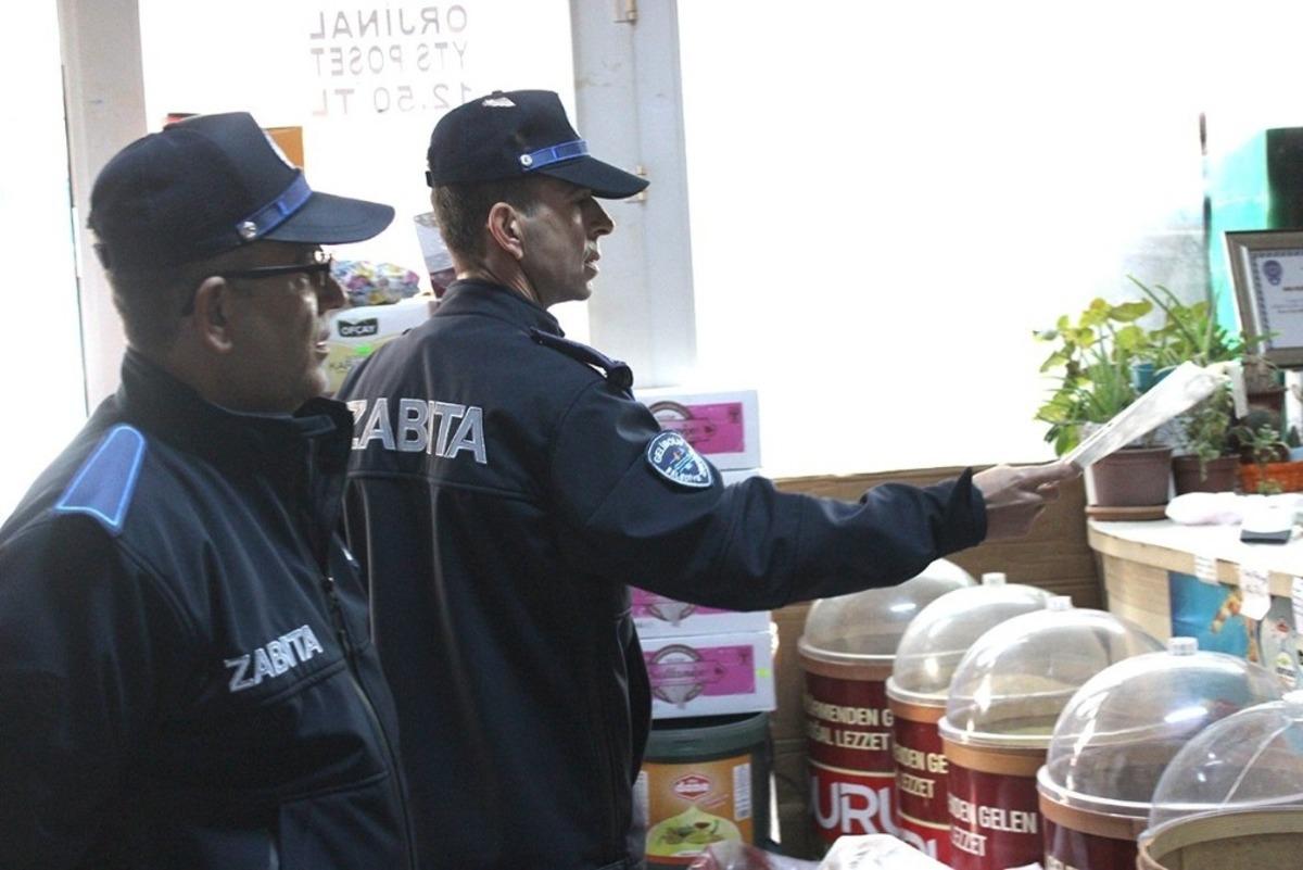 Gelibolu zabıtasından iş yerlerine ruhsat denetimi
