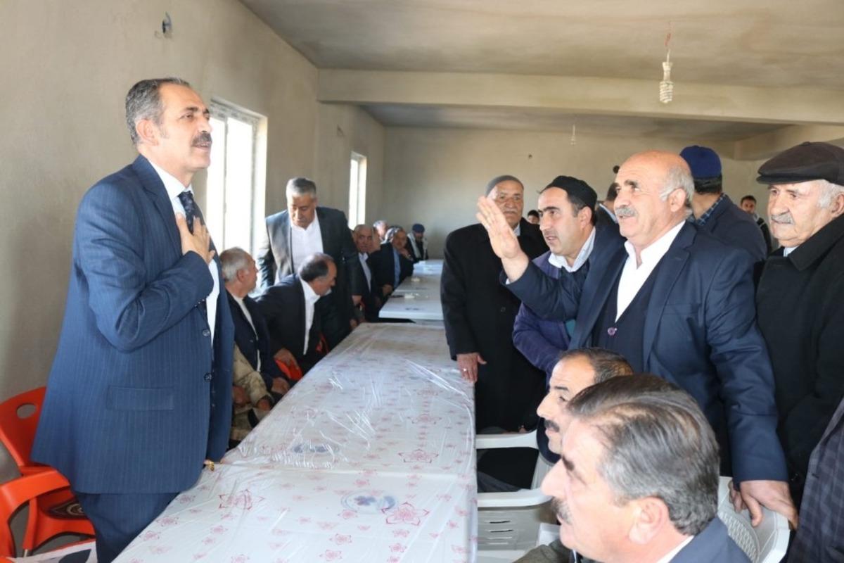 Başkan Tanış husumetli aileleri barıştırdı