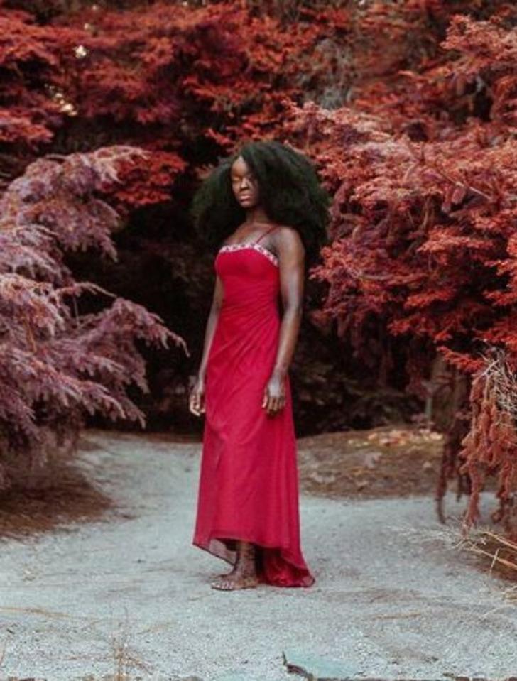 İki haftada bir deri değiştiriyor! Jeyza Gary dünyaya ilham oldu  G4