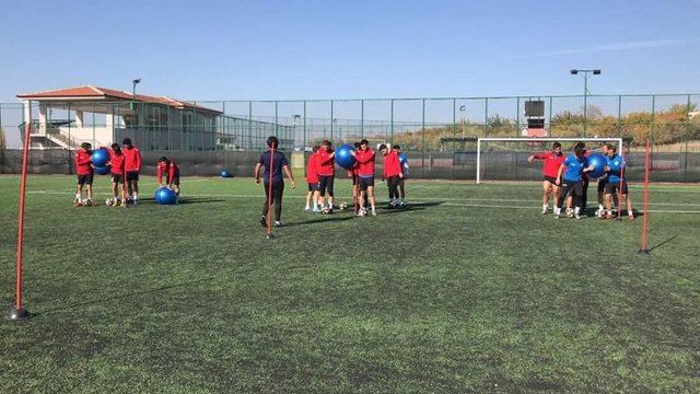 Yeşilyurt Belediyespor çıkışa geçmek istiyor