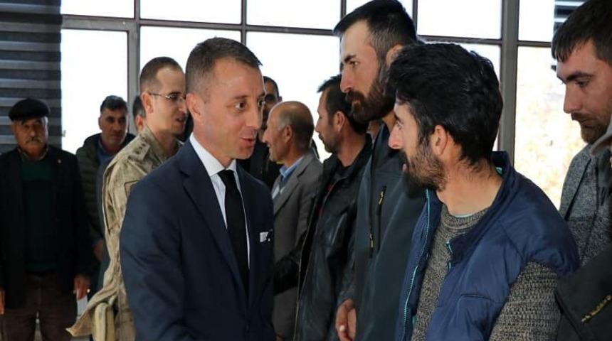 Kaymakam Aytem&uuml;r s&uuml;r&uuml; sahipleri ile bir araya geldi