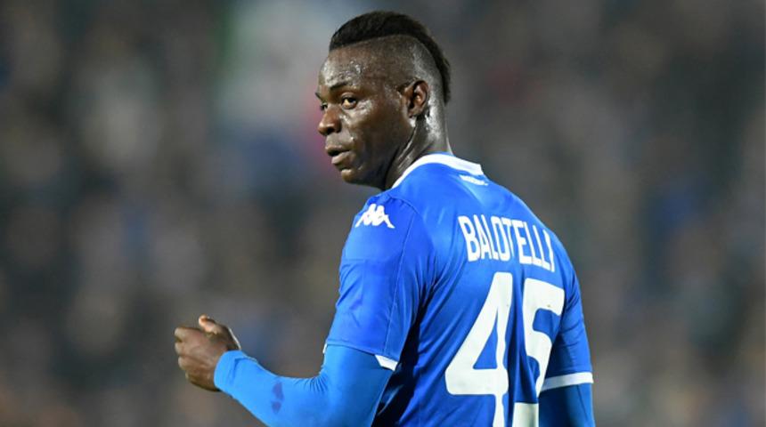 Brescia Başkanı Massio Cellio'dan Balotelli için skandal sözler: Siyah ve kendini temizlemeye çalışıyor