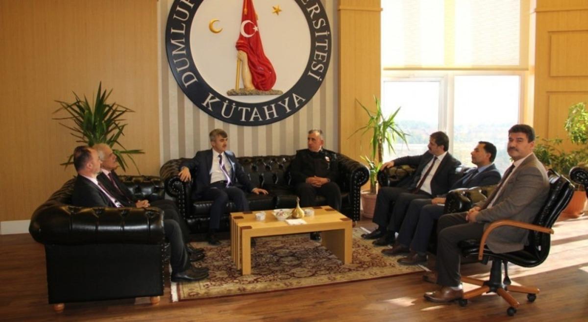 İl Emniyet M&uuml;d&uuml;r&uuml; Ko&ccedil; ve Jandarma Komutanı &Ccedil;eki&ccedil;&rsquo;ten Rekt&ouml;r Uysal&rsquo;a ziyaret