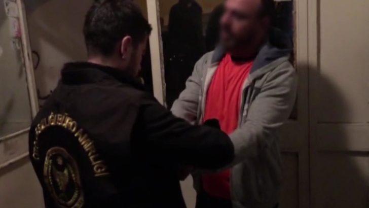 İstanbul'daki lüks araç çetesine yapılan operasyon kamerada! G3