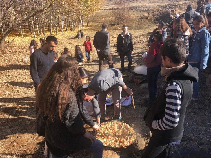 Varto’da öğrenmen ve öğrenciler için piknik etkinliği G3