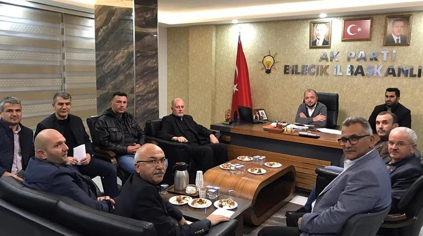 İl Başkanı Karabıyık, il&ccedil;e ve belde başkanlarıyla bir araya geldi