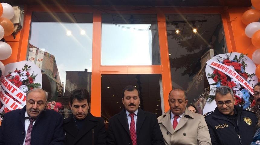 Kaymakam Koşal, iş yeri a&ccedil;ılışına katıldı