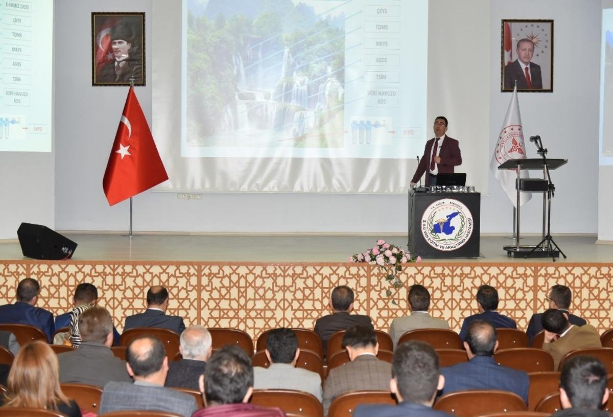 Van&rsquo;da &ldquo;S&ouml;zleşmeli Y&ouml;netici Performans Değerlendirme&rdquo; toplantısı