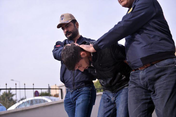 MİT ve Emniyet'ten Mersin'de DEAŞ'a operasyon! Liste ele geçirildi G1