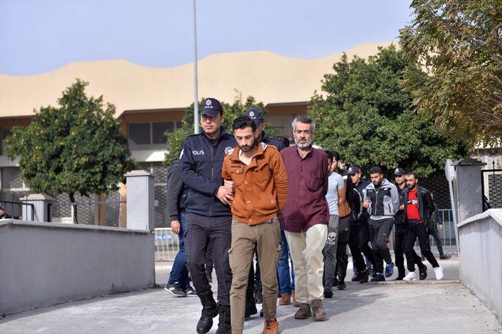 MİT ve Emniyet'ten Mersin'de DEAŞ'a operasyon! Liste ele geçirildi G2