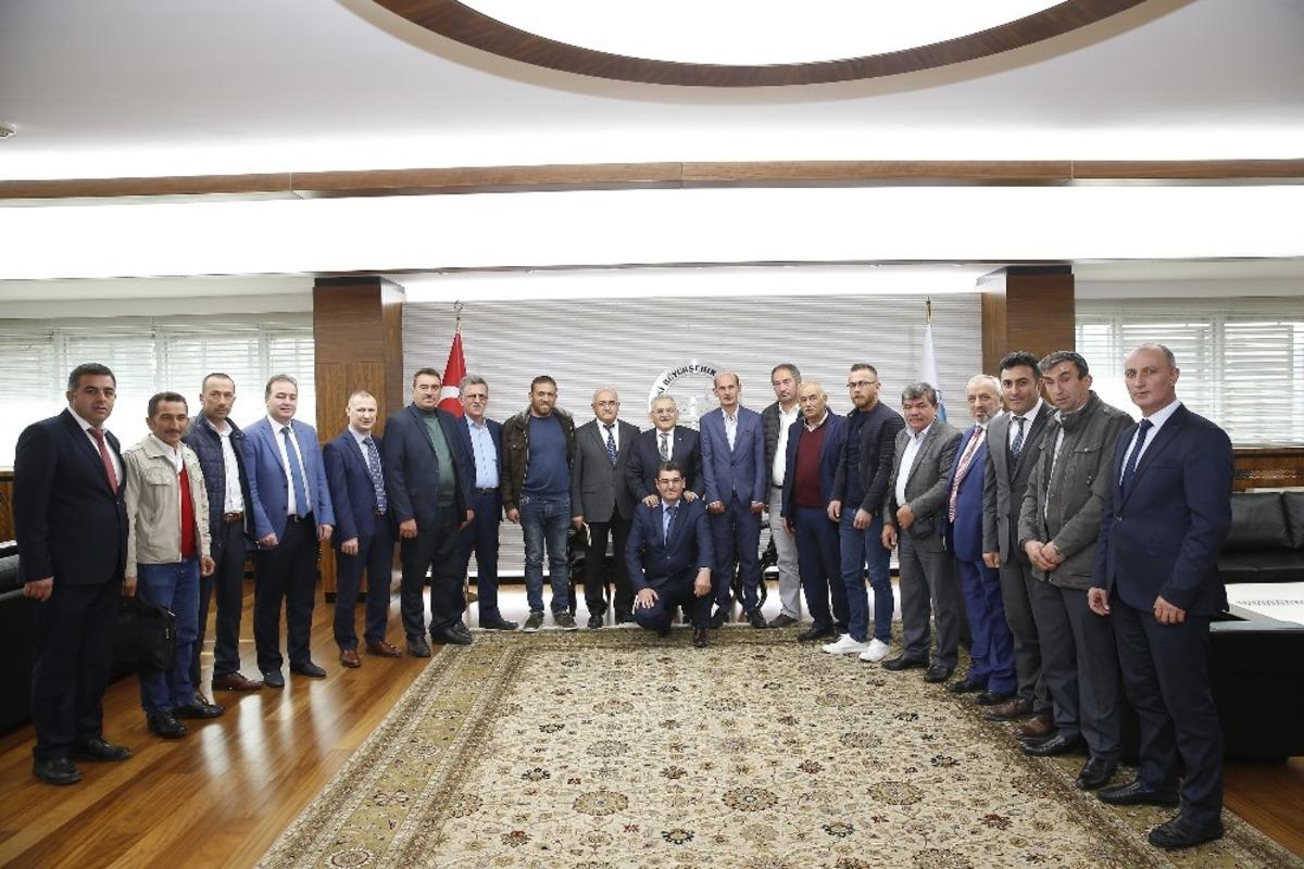 Pınarbaşılı muhtarlardan BAşkan B&uuml;y&uuml;kkılı&ccedil;&rsquo;a teşekk&uuml;r