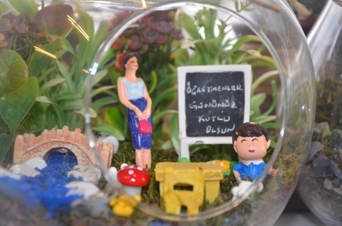 &Ccedil;i&ccedil;ek&ccedil;ilerde 24 Kasım &Ouml;ğretmenler G&uuml;n&uuml; yoğunluğu