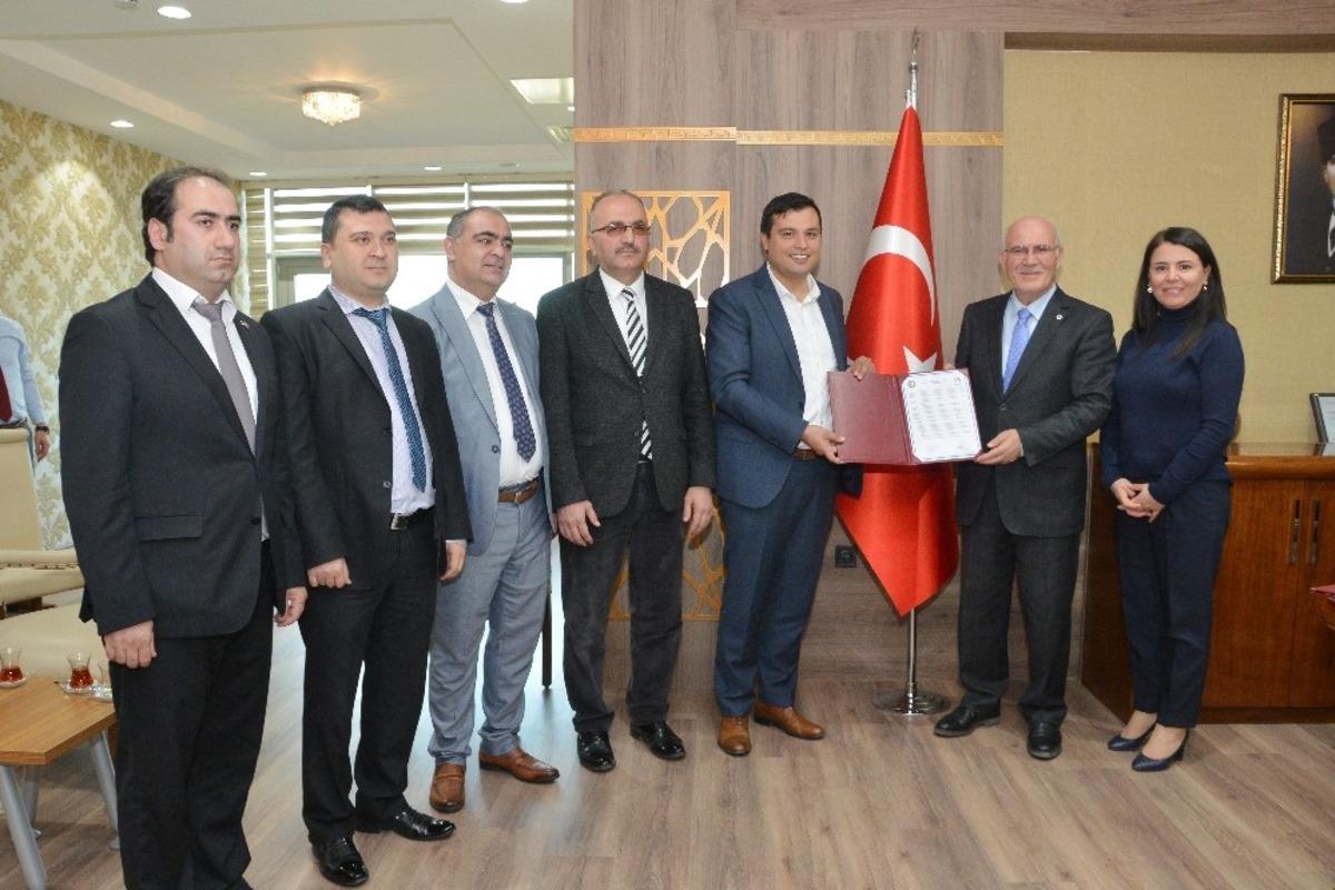 Uşak &Uuml;niversitesi ile yerel y&ouml;netimler arasında işbirliği