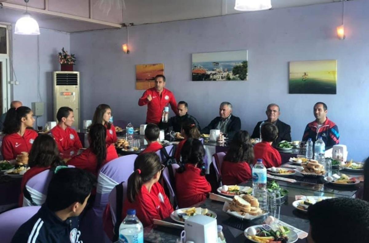 İlgen&rsquo;den sporculara yemek ikramı