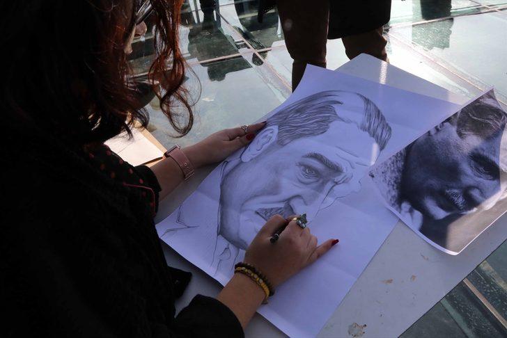 Yerden 100 metre yükseklikteki cam terasta Başöğretmeni resmettiler G3