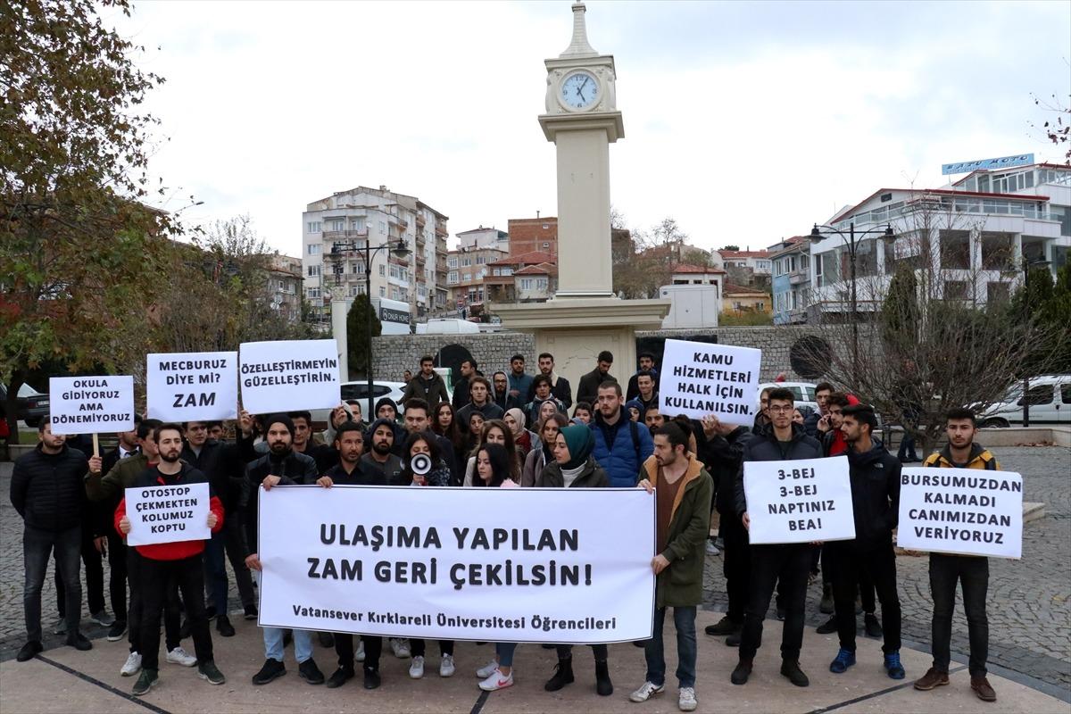 Kırklareli'nde &uuml;niversite &ouml;ğrencileri ulaşım zammına tepki g&ouml;sterdi