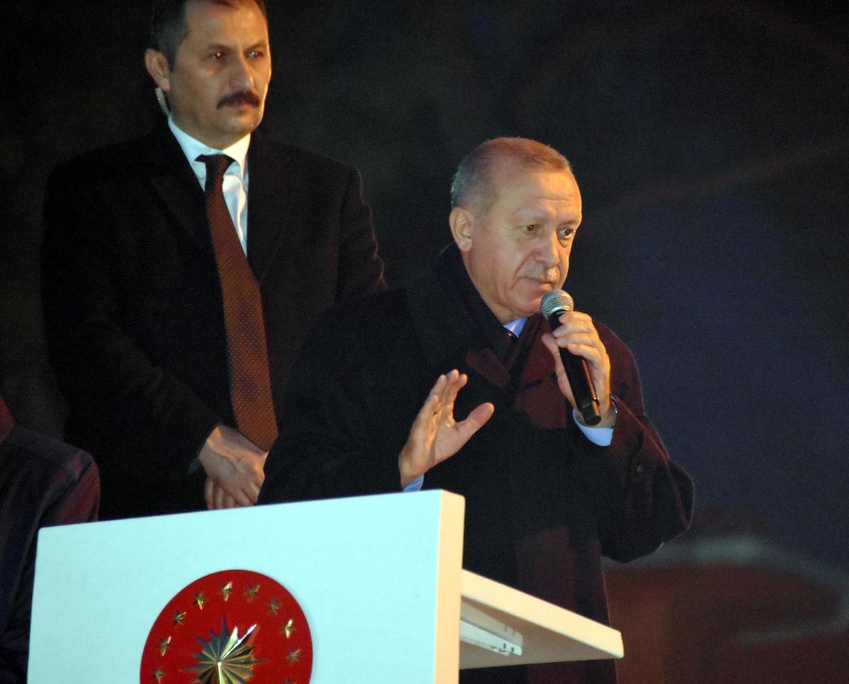 Cumhurbaşkanı Erdoğan: Cemaati olmayan cami yetim ve &ouml;ks&uuml;zd&uuml;r (4)