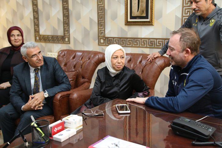 AK Parti Milletvekili Çalık'tan Yeni Malatyaspor'a ziyaret G1