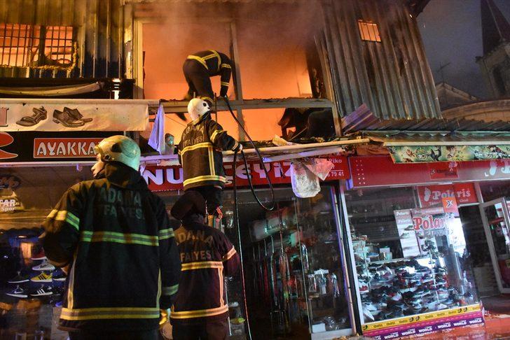 Adana'da iki iş yerinde çıkan yangın söndürüldü G4