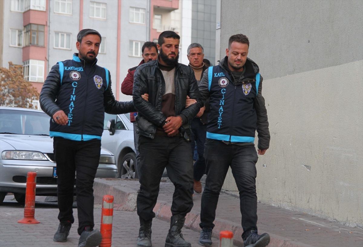 G&Uuml;NCELLEME - Kayseri'de hamalların y&uuml;k kavgası cinayetle bitti