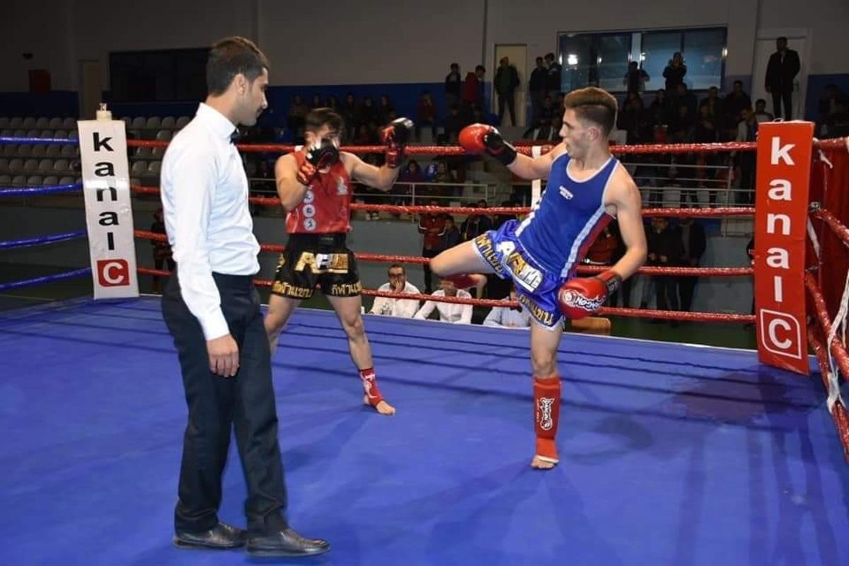 Tatvan&rsquo;da Uluslararası Muaythai gecesi d&uuml;zenlendi