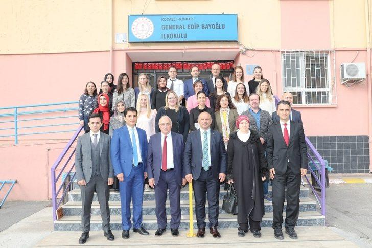 Başkan Söğüt mezun olduğu okulu ziyaret etti G3