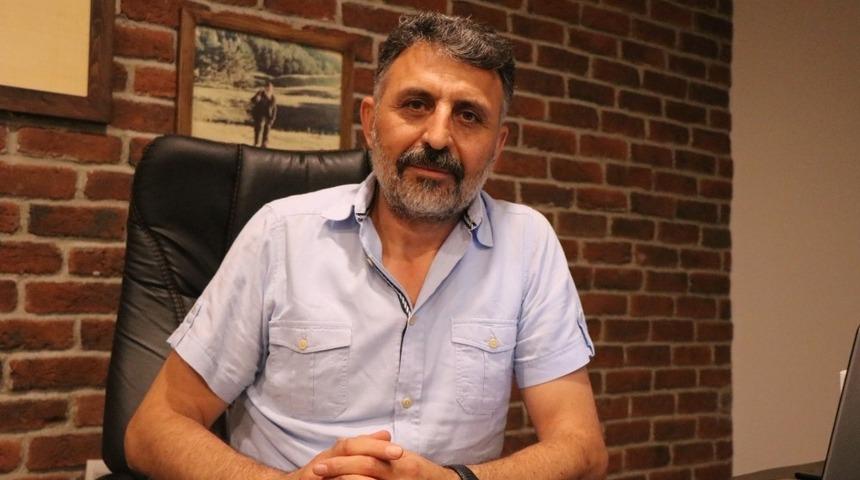 Yurdaer Şahin: "Ülkemizin geleceğinde önemli görevler üstlenen öğretmenlerimiz hepimizin baş tacıdır"