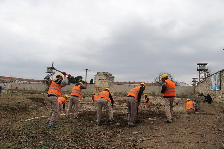 2. Mahmut döneminde yapılmıştı, Edirne'deki 'kayıp cami'yi mahkumlar ortaya çıkardı G5